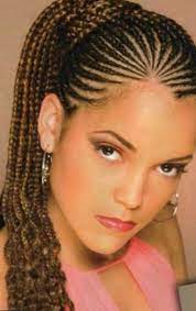Tresse sur le côté pour les cheveux courts. Modeles Tresses Africaines Tendance2017 Cheveux2017 Cornrow Hairstyles Hair Styles Braided Mohawk Hairstyles