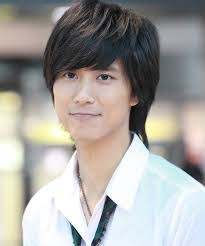 Shawn Chen's Instagram, Twitter & Facebook