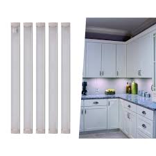 black+decker 9 in. led cool white 4000k