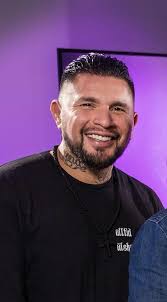 René Lobos: Gängvåldet är en del av en andlig kamp