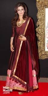 Raveena Tandon Indian Designer Outfits Indian Attire Clothes For Women pinterest