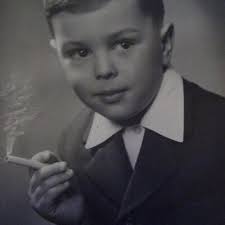 aaron dew (@mondaydew)