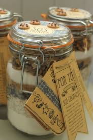 Sos Cookies Et Moi Alors Dans Tout Ca Idee De Cadeau Facile Sos Cookies Plats En Bocaux