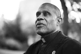 Queer Religion by Frances Marshall