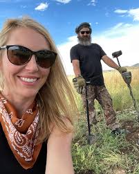 Duck Dynasty" stars Jase and Missy Robertson celebrated over the weekend as  their son, Cole, married Emilyn Hamn in Alabama. Missy shared a bunch of  candid photos capturing the joy of their