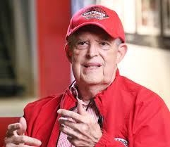 Luis Manuel Bonetti regresa a la presidencia del Escogido El Escogido  Baseball Club celebró su Asamblea General Ordinaria, en la cual Luis Manuel  Bonetti Veras resultó electo como presidente, según acuerdo de