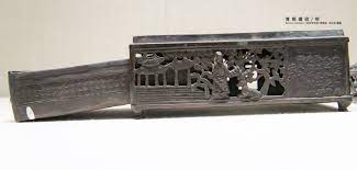 明青铜暖砚旅顺博物馆藏the ming dynasty 1368 1644 bronze inkslabs lushun museum 为明清时北方流行盒内蓄以热水可使墨汁不冻 chinese