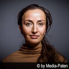 Wicki Kalaitzi Synchronsprecher