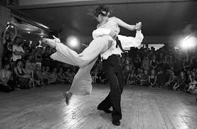 Maybe you would like to learn more about one of these? Comment Se Deroule Un Cours De Danse En Couple