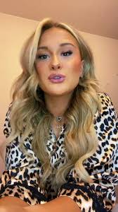 sienna (@www.blondebarbz.com)’s videos with original sound