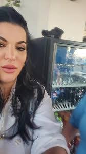 Ayleen Bosa's Instagram, Twitter & Facebook