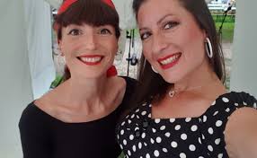 Duo de chansons françaises période libération