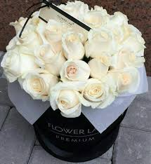 Pin By Liza Dinata On Flower Box 1 Flower Gift Beautiful Flowers Planting Flowers