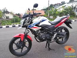 Pusat motor sport kawasaki ninja terlengkap berkwalitas mokas kawasaki ninja menganti gresik ready stok semuah. Kelebihan Dan Kekurangan Honda Cb150r Streetfire Old Tahun 2014 Setia1heri Com