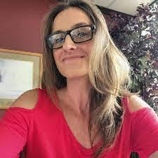 Sheila Stauffer's Instagram, Twitter & Facebook