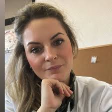 Estela Perales's Instagram, Twitter & Facebook