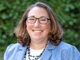 Understanding National Fundraising Trends and Their Impacts