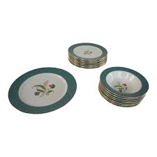Explore new and retired china, crystal, silver, and collectible this a marvelous toiletry set from the victorian era. Homer Laughlin Cavalier Eggshell Berkshire Pattern Gold Rim Teal Band Flower Center China Set Of 16 Metronome Vintage