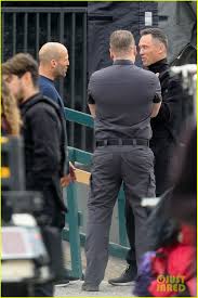 Александр демарре устраивается на работу в инкассаторскую службу, переживающую нелегкие времена. Scott Eastwood Jason Statham Film Scenes For Cash Truck In La Photo 4405361 Cash Truck Guy Ritchie Holt Mccallany Jason Statham Jeffrey Donovan Laz Alonso Scott Eastwood Pictures Just Jared