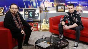 Rudi dolezal präsentiert mit seinem filmischen essay „rudi dolezal: Neuzugang Rudi Dolezal Mit Zwei Sendungsformaten Auf Krone Tv