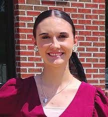 Isabelle Parsons's Instagram, Twitter & Facebook