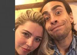 Daniela aránguiz compartió una foto en ropa interior y recibió un especial comentario de su esposo, el futbolista jorge valdivia. Daniela Aranguiz Asegura Que Jorge Valdivia No Come De Otra Mano Que No Sea La Mia El Boyaldia Noticias De Iquique Y Tarapaca