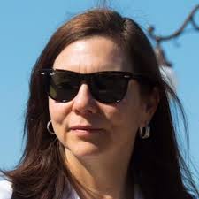 Debbie Curry (@DebbieLeeCurry)