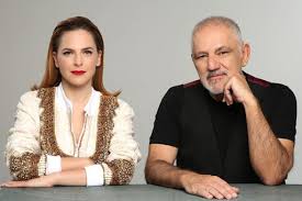 Είναι μέλος του συγκροτήματος imam baildi από το 2011. H Rena Morfh Dyo Dyo Menta 88 Fm