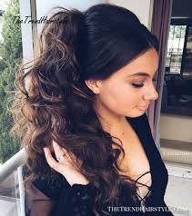 Women with extra long hair, go crazy with braids and put it in a high ponytail! Topsy Tail Low Pony 40 Side Ponytails That You Will Love The Trending Hairstyle
