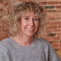 April Gariepy's Instagram, Twitter & Facebook