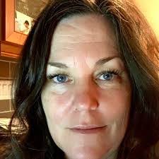 Dani Gallagher's Instagram, Twitter & Facebook