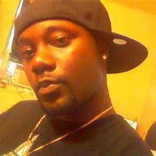 AnToNiO sPeLlMaN (@LowRidinIotolla)