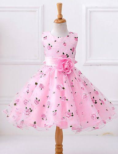 Vestido floral para niña