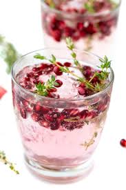 Granatapfel Holunderbluten Gin Tonic Gin Tonic Rezept Granatapfel Coctail Rezepte