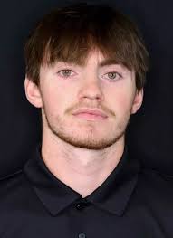 Taylor Medeiros's Instagram, Twitter & Facebook