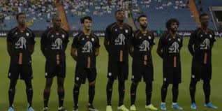 رسميا الشباب يضم مدافع منتخب تشيلي Soccer Field Sports Jersey Soccer