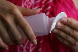 Distilled white vinegar from your kitchen pantry can help you remove unwanted hair dye from your skin. 6 Ways To Remove Hair Color From The Skin