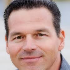 Marty Stout's Instagram, Twitter & Facebook