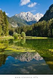 Slowenien Ist Ein Paradies Fur Wanderer In 2020 Natural Landmarks Landscape Nature