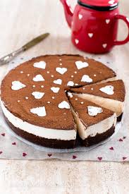 Estraete la cheesecake dal forno e lasciatela raffreddare bene a temperatura ambiente. Cheesecake Alla Ricotta E Cioccolato Buonissima E Facile Con Crema Alla Ricotta