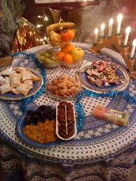 Les Treize Deserts De Noel Provence Style Christmas French Christmas Food French Christmas Food Display