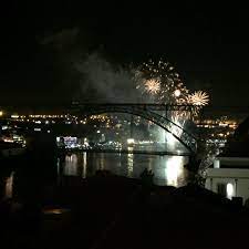 According to tripadvisor travellers, these are the best ways to experience ponte de são joão Das Beste Fest Des Jahres In Porto Studium Studieren Weltweit
