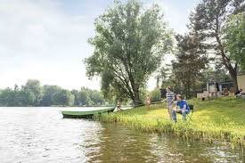 Vissen Op Center Parcs De Huttenheugte Vissen Park Nederland