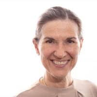 100+ perfiles de «Annette»