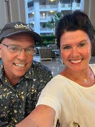 Sarah Hutchins (@pearlellen91123) • Instagram photos and videos