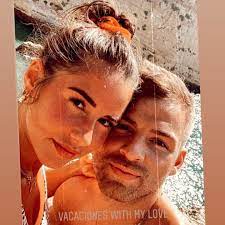 Ich bin am ende von meiner schulzeit && ich merke schon so langsam dass ich erwachsen werde, zwar nicht schnell, aber ich merke es! Video Sarah Lombardi Erster Urlaub Mit Julian Und Alessio Gala De