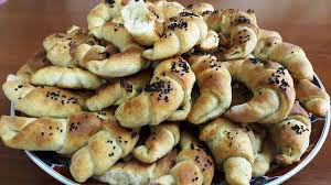 طريقة عمل فطائر الجبنة بالنعناع وطريقة عمل العجينة الناجحة Youtube Food Bagel Bread
