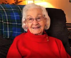 Blanche Lund, Canadian dancer who performed for troops in Europe, dies at  97