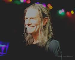 Hallelujah The Hills is "as indie as Boston gets" and central to the local  scene, according to singer-songwriter-pianist-composer Rick Berlin. The  band's cut nine albums, three EPs and won three Boston Music