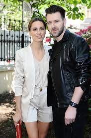 Według wpisu prezenterki, dzieci pary są bardzo szczęśliwe w związku z. Grzegorz Hyzy I Agnieszka Hyzy Historia Milosci Slub Dzieci Plejada Pl